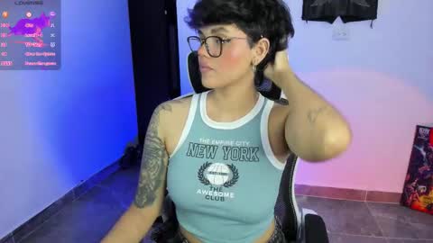 Snapshot of tokyo_uwu chatting on October 5, 5:34 am sofi 3 online show from October 5, 5:34 am