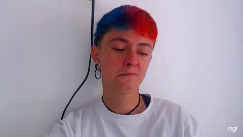 Blue online show from December 28, 5:25 pm