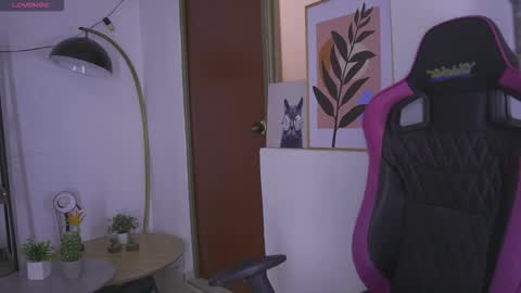 Blue  online show from September 22, 12:58 pm