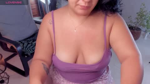 lady blue online show from March 24, 10:31 am