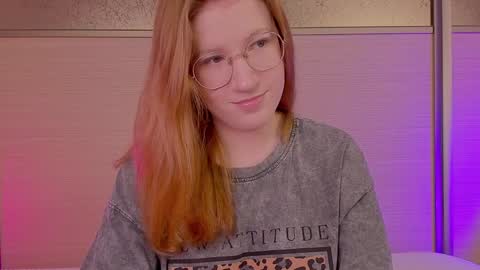 Snapshot of tori_the_witch chatting on January 25, 5:07 am Tori online show from January 25, 5:07 am