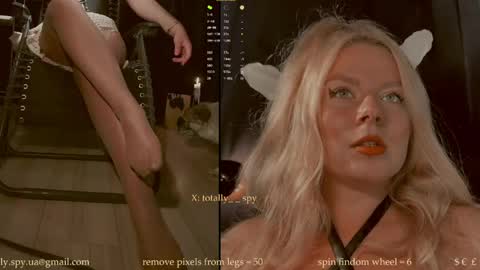 Madam Viktoria   Vacation in Portugal  2811 - 0412 online show from May 4, 11:58 am