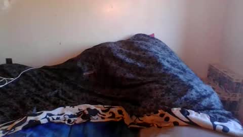 naughteacher2001 online show from November 28, 3:59 pm