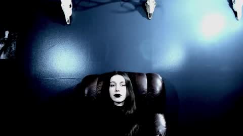 toxicdomme online show from January 6, 7:17 pm