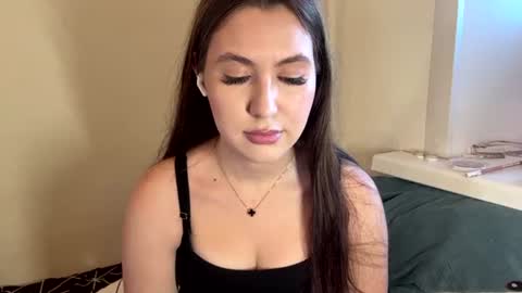 Thea online show from July 6, 3:03 pm