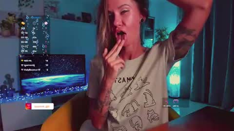 Hey my name is Kiri Kiri online show from July 8, 10:12 pm