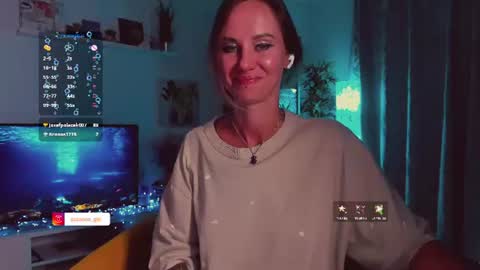 Hey my name is Kiri Kiri online show from July 22, 8:21 pm