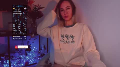 Hey my name is Kiri Kiri online show from December 14, 9:20 pm