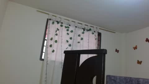 trebol_4 online show from May 2, 6:11 pm