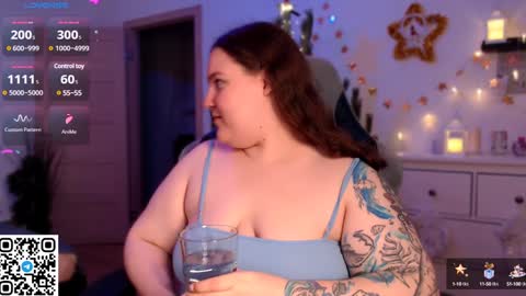 Tina online show from December 13, 6:27 pm