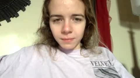 trippybb222 online show from November 16, 5:24 pm