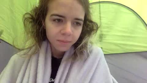Snapshot of trippybb222 chatting on October 9, 1:26 pm trippybb222 online show from October 9, 1:26 pm