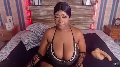 Snapshot of trixiemar chatting on September 23, 2:26 pm TrixieMar online show from September 23, 2:26 pm