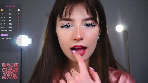 Grace online show from February 12, 10:11 pm