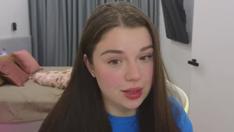 Snapshot of tutti_frutti_ chatting on February 16, 9:16 pm Ariana online show from February 16, 9:16 pm