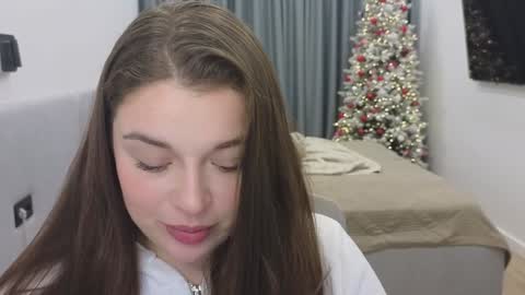 Snapshot of tutti_frutti_ chatting on January 7, 8:10 pm Ariana online show from January 7, 8:10 pm