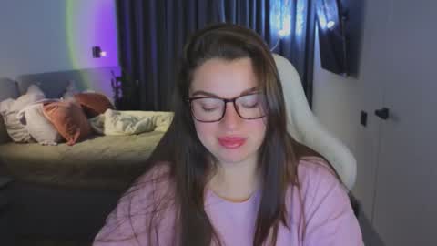 Snapshot of tutti_frutti_ chatting on September 25, 10:29 pm Ariana online show from September 25, 10:29 pm
