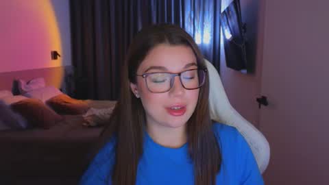 Snapshot of tutti_frutti_ chatting on October 14, 9:17 pm Ariana online show from October 14, 9:17 pm