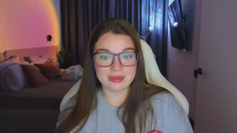 Snapshot of tutti_frutti_ chatting on October 7, 9:19 pm Ariana online show from October 7, 9:19 pm