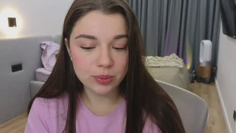 Snapshot of tutti_frutti_ chatting on January 26, 9:18 pm Ariana online show from January 26, 9:18 pm