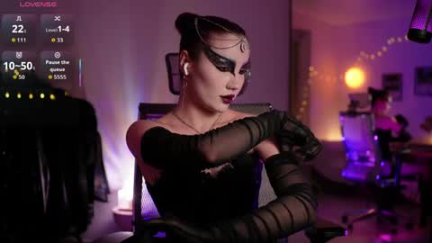 Miss Veth online show from May 15, 6:05 am