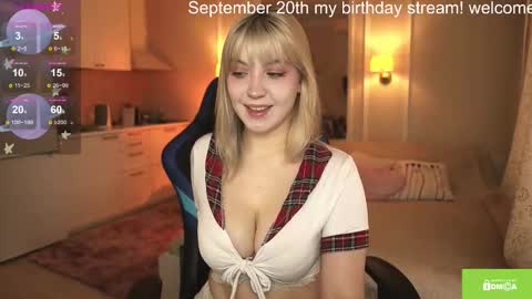 Snapshot of twinkle_toes_ chatting on September 19, 9:30 am Eva online show from September 19, 9:30 am