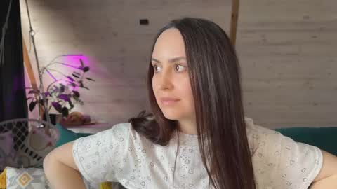    online show from April 10, 6:41 am