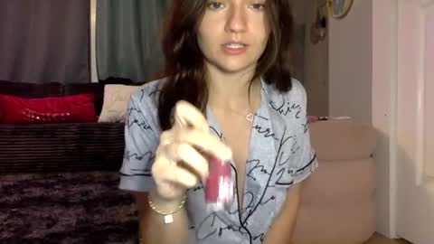 tylaxxx_ online show from March 7, 1:12 am