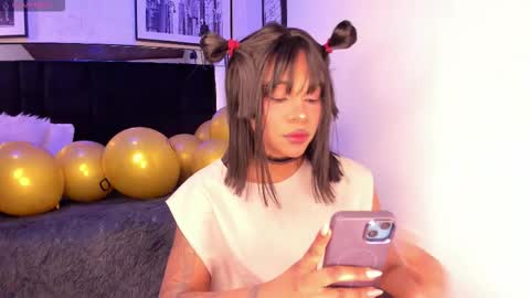       online show from November 7, 4:18 am