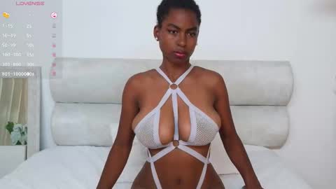 Tyna online show from March 9, 6:33 pm