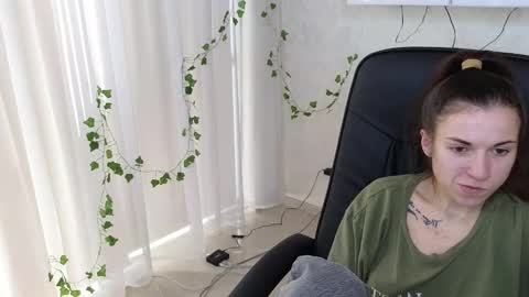 Ulyana online show from February 10, 7:33 am