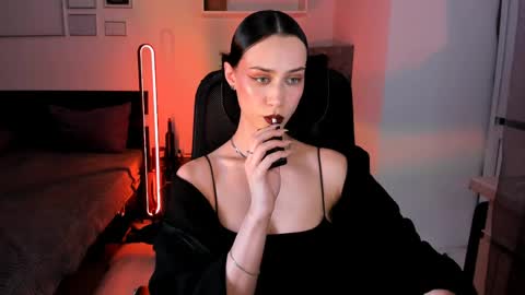 unaericaabistrong online show from May 6, 8:46 pm