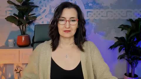 UnaTera online show from November 24, 9:11 am