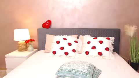 Andreea online show from July 25, 8:54 am