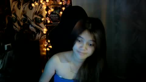 ur_prettyangel online show from June 15, 12:11 am
