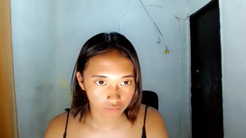 Ellie online show from March 10, 7:45 am