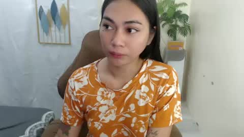 urasian_erica online show from June 14, 2:24 am