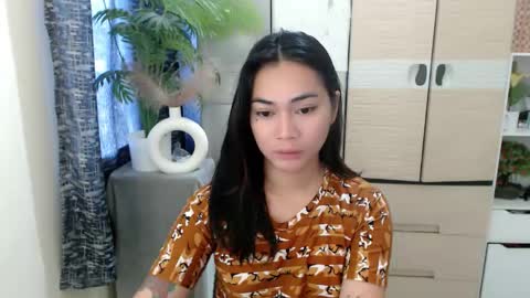 urasian_erica online show from April 30, 1:44 am