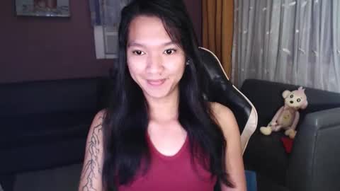 NEWRA  ALLISON online show from December 22, 2:47 am