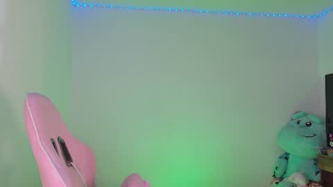 Danielle  online show from July 13, 10:16 am