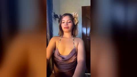 urcutiepiegirl online show from July 12, 5:08 am