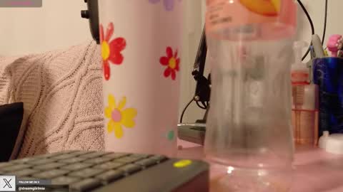 Mia Miller online show from October 24, 10:17 pm