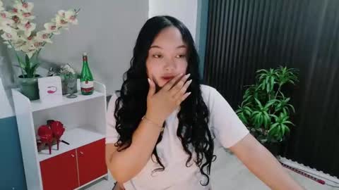 Scarlet online show from February 4, 2:36 am