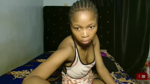 urflirtydoll online show from May 9, 12:29 pm