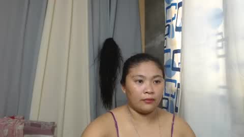 urhotvivian11 online show from October 5, 2:49 am