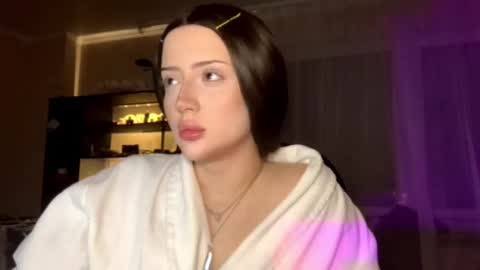 urkusak online show from November 18, 4:08 pm