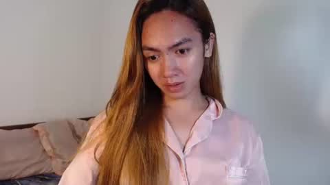 MIYA  online show from November 11, 7:22 pm