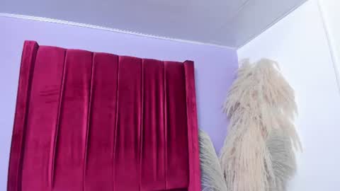 Love online show from July 26, 4:26 pm