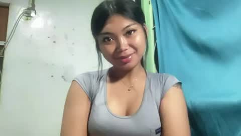 urpinay_sandra69 online show from July 22, 11:11 am