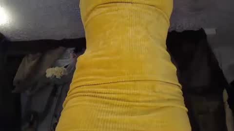 Snapshot of ursecretaddiction chatting on March 9, 3:32 am Maxi Mills . My Orgasm is in your hands Private is Open online show from March 9, 3:32 am